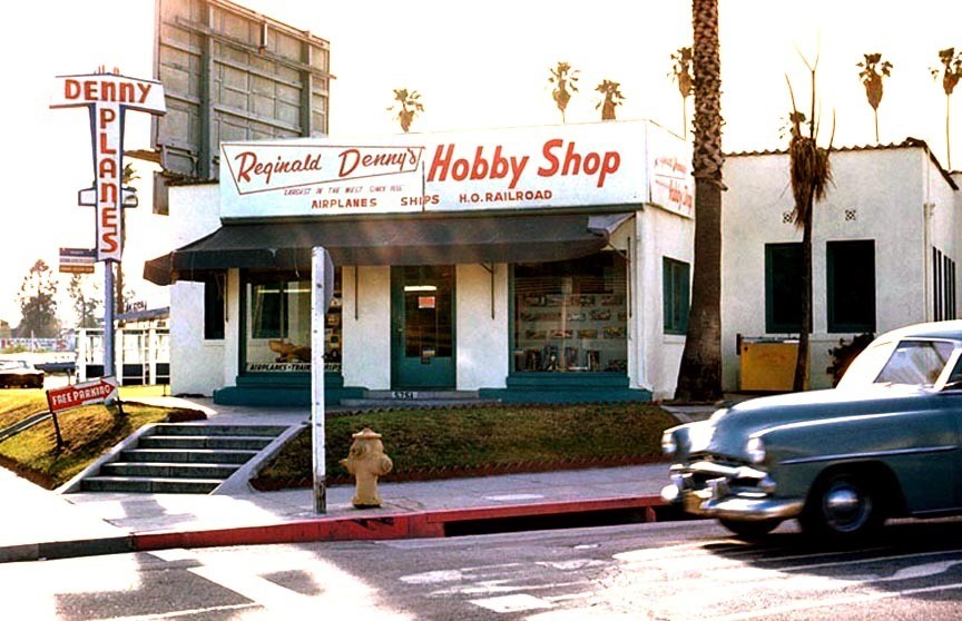 Klicka på bilden för större version

Namn:		Denny Shop.jpg
Visningar:	198
Storlek:		135,6 KB
ID:		18690
